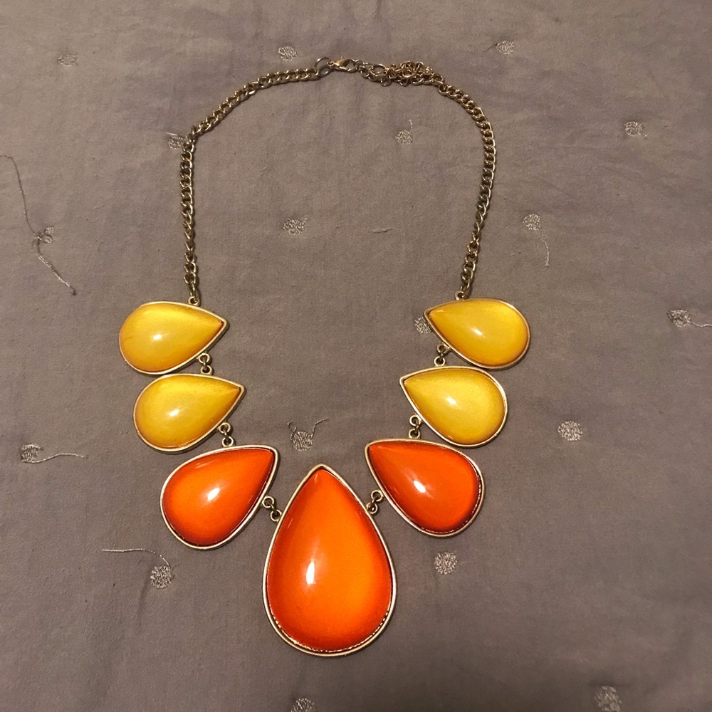 Fashion necklace